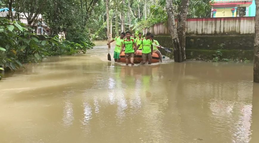 பணமுகம் பகுதியில் குடியிருப்புகளுக்குள் புகுந்த ஆற்றுவெள்ளம்