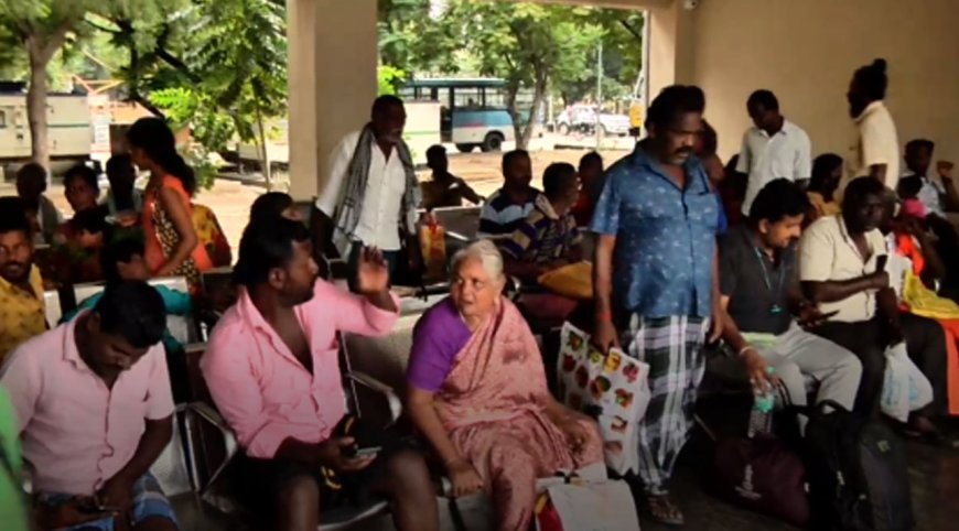 அரசின் முயற்சியால்  ஊர் திரும்பினோம் -திருச்செந்தூரில் சிக்கிய பக்தர்கள் உருக்கம்