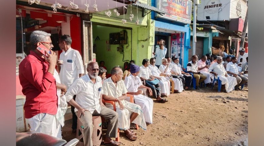 நடவடிக்கை எடுக்க வந்த அதிகாரிகளை தடுத்து  வாடகை செலுத்தாத கோவில் கடைக்காரர்கள் போராட்டம்
