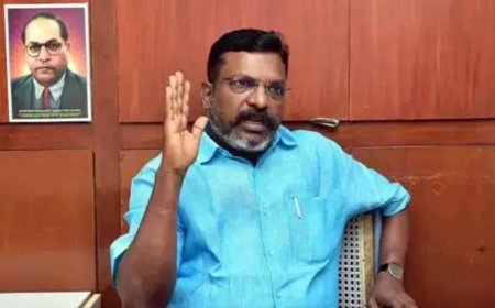 “ஆர்.எஸ்.எஸ்  காக்கிச்சட்டையிலும் இருக்கிறது,  நீதித்துறையிலும் இருக்கிறது..!” -  திருமாவளவன் காட்டம்
