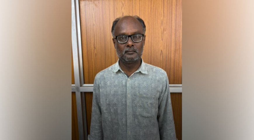 மறுமணம் செய்து தன்னுடன் சேர்ந்து வாழ்ந்த பெண்ணின் அந்தரங்க புகைப்படத்தை அனுப்பி மிரட்டியவர் கைது