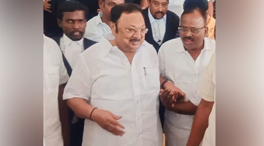 தாசில்தாரை தாக்கிய வழக்கில் மு.க.அழகிரி விடுதலை-கடைசி நிமிடத்தில் ட்விஸ்ட்