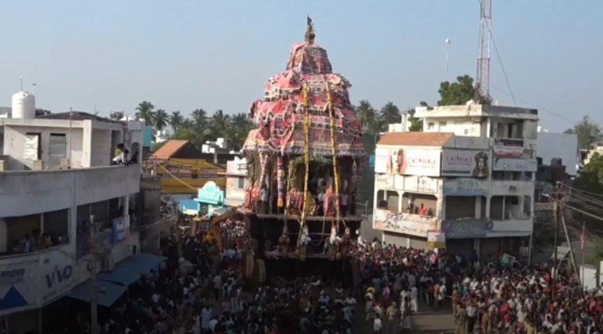 திருச்செந்தூர் சுப்பிரமணிய சுவாமி கோவிலில்  மாசித்திருவிழா தேரோட்டம் - விண்ணை முட்டிய அரோகரா கோஷம்