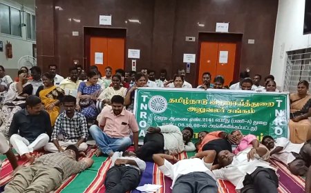"கோரிக்கைகளை செவி சாய்க்காத அரசு" - பகல், இரவாக போராட்டத்தில் குதித்த வருவாய்த் துறையினர்