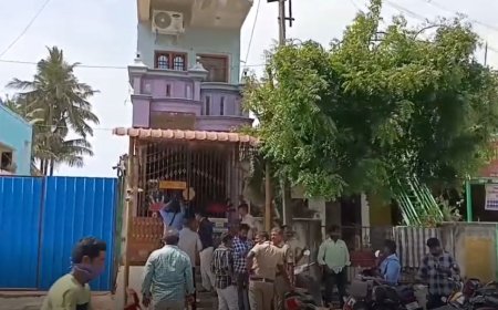 கடலூர் மாநகராட்சி மேயர் வீட்டில் ரெய்டு.. பணப்பட்டுவாடா புகாரில் ஐ.டி அதிகாரிகள் சோதனை  !