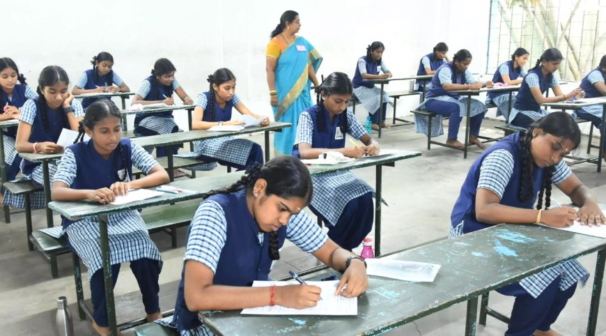 +2 வேதியியல் தேர்வில் தவறான கேள்வி... கலங்கிய மாணவர்கள்.. கருணை மதிப்பெண் தர உத்தரவு