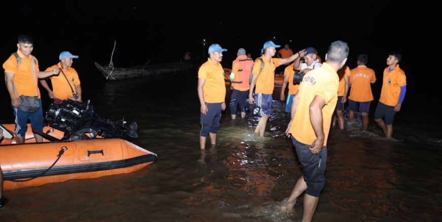 மகாநதியில் திடீர் கொந்தளிப்பு..படகு கவிழ்ந்து உயிரிழந்தோர் எண்ணிக்கை 7 ஆக உயர்வு !