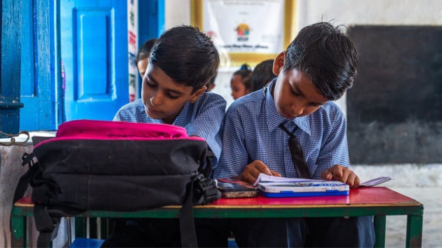 பள்ளியில் 1 ஆம் வகுப்பு சேர்க்கைக்கான வயது 6 ஆக உயர்வு- அமைச்சர் தந்த விளக்கம்