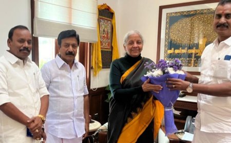 நிர்மலா சீதாராமனுடன் அதிமுக முக்கிய தலைவர்கள் திடீர் சந்திப்பு பின்னணி…!