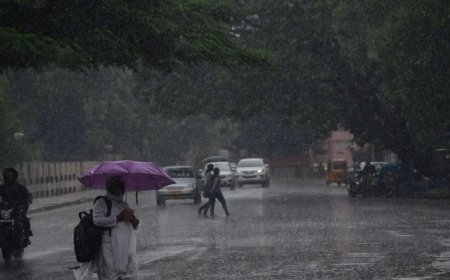 வங்கக் கடலில் உருவான தாழ்வு பகுதி: 3 மாவட்டங்களுக்கு கனமழை எச்சரிக்கை..!